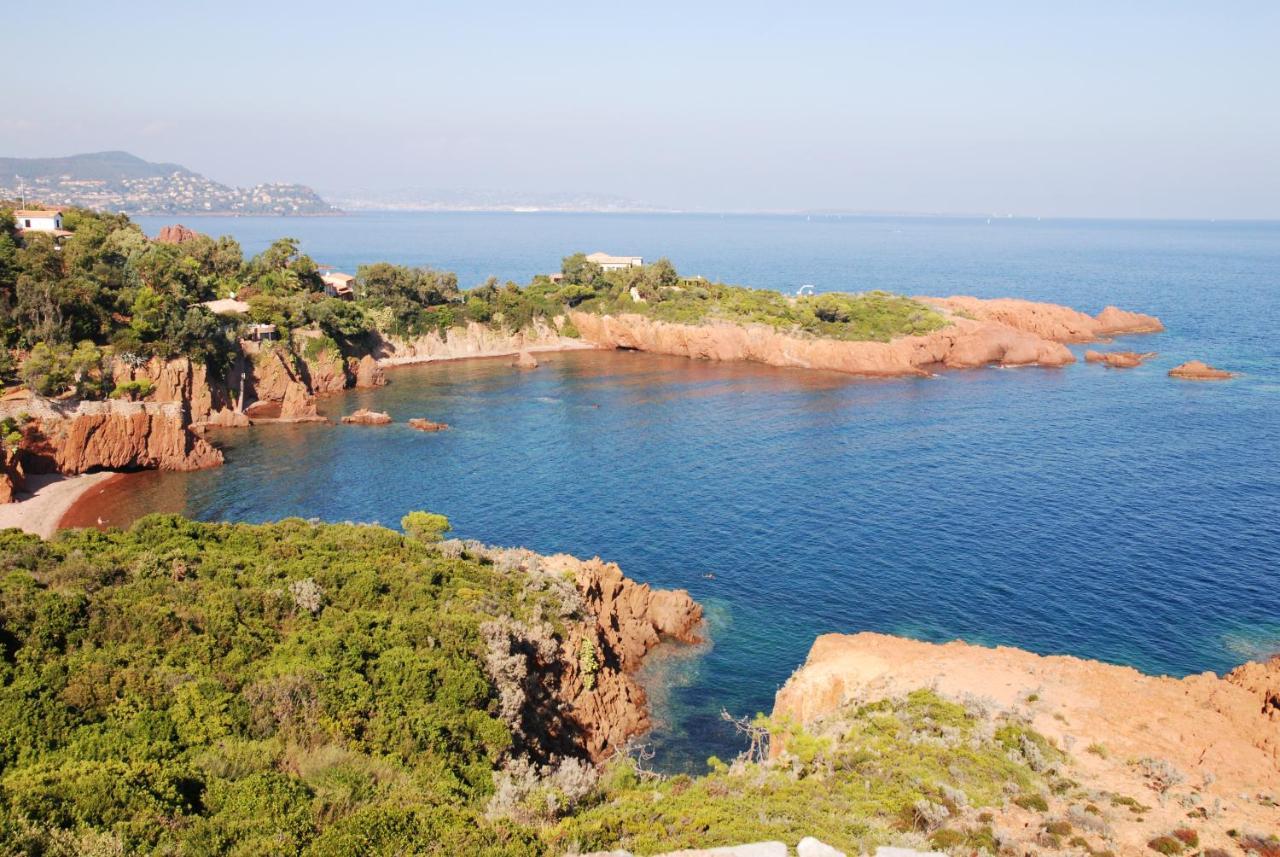 Agay Cap Esterel Village Allee Fleurs - F2 Clim Vue Golf Et Mer - Grande Terrasse Plein Sud Saint-Raphael  Luaran gambar