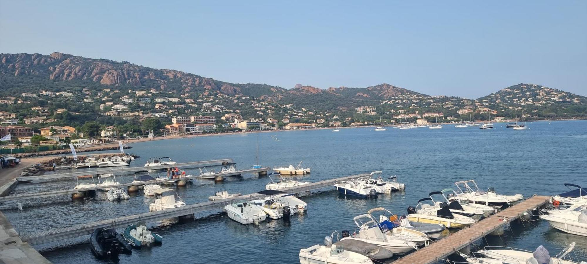Agay Cap Esterel Village Allee Fleurs - F2 Clim Vue Golf Et Mer - Grande Terrasse Plein Sud Saint-Raphael  Luaran gambar