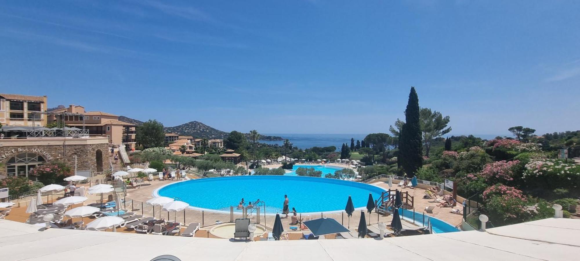 Agay Cap Esterel Village Allee Fleurs - F2 Clim Vue Golf Et Mer - Grande Terrasse Plein Sud Saint-Raphael  Luaran gambar