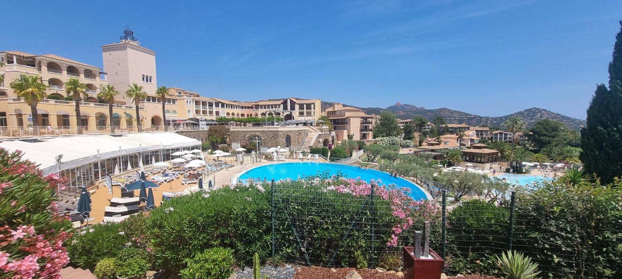 Agay Cap Esterel Village Allee Fleurs - F2 Clim Vue Golf Et Mer - Grande Terrasse Plein Sud Saint-Raphael  Luaran gambar